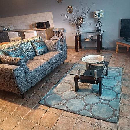 Dingle Town Center Apartment Екстериор снимка